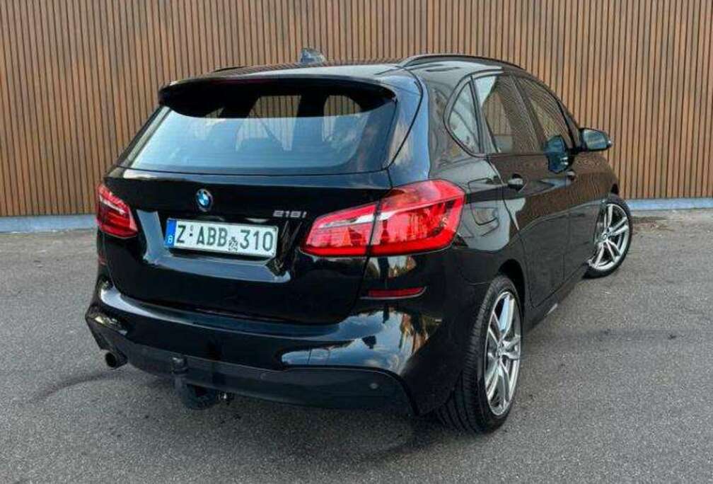 BMW Active Tourer 218i