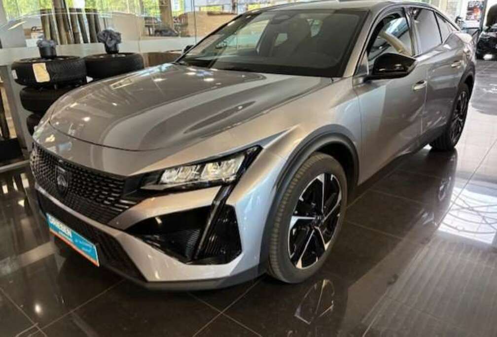Peugeot 408 1.2 PureTech Allure Pack S/Navigatie/1j gar(1)