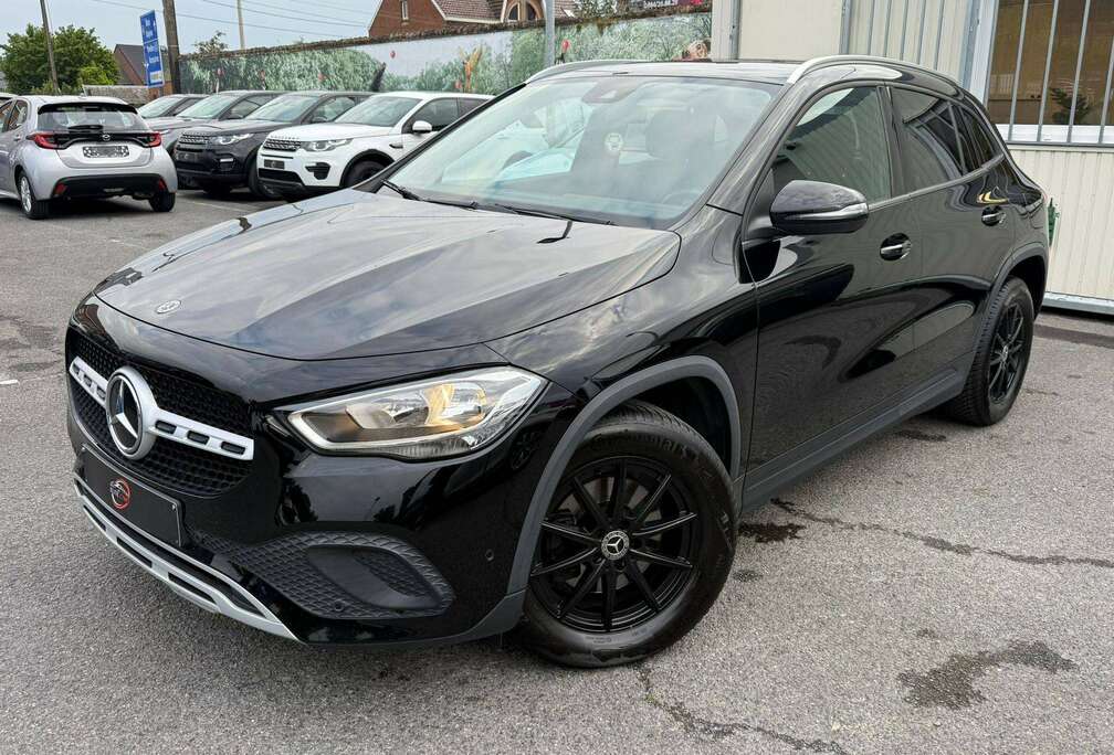 Mercedes-Benz GLA 200 / CARPLAY / CAMERA / PDC / PARFAIT ETAT