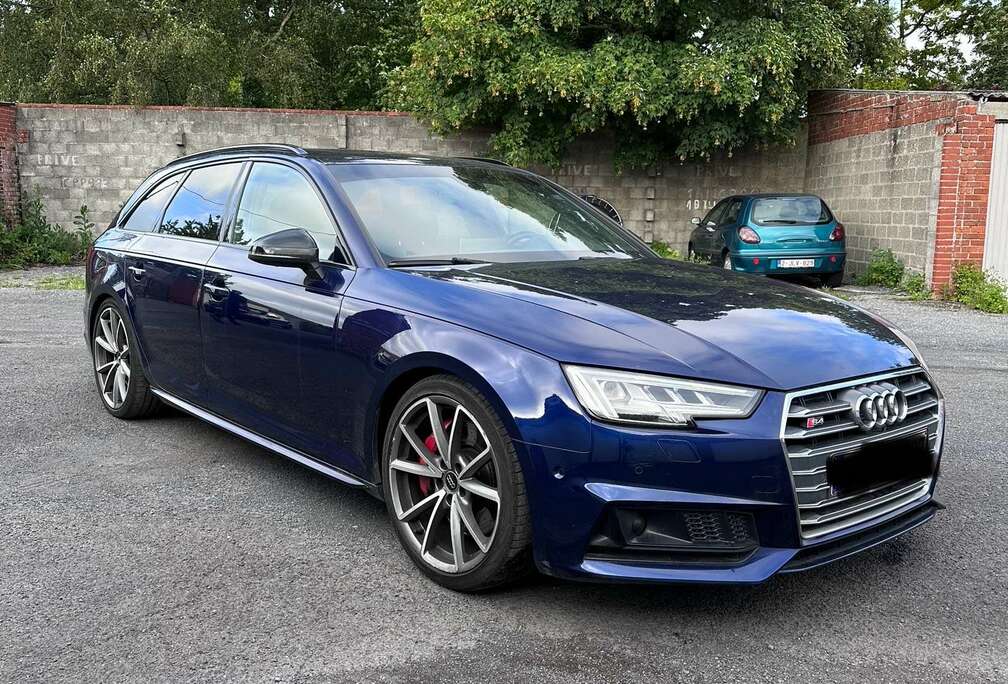 Audi Avant 3.0 V6 TFSI Quattro Tiptronic