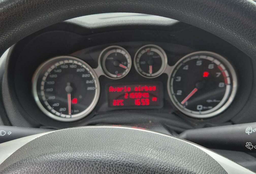 Alfa Romeo alfa romeo mito 2009 , 2015xxxkm non evolutif