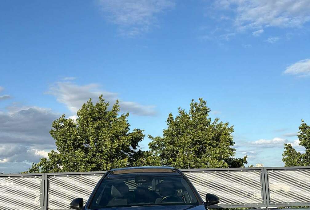 Mercedes-Benz Break e PHEV AMG Line (230 kW)