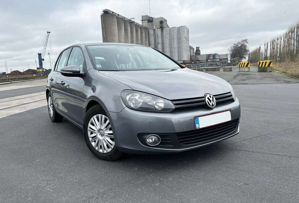 Volkswagen Golf 1.6 TDI DPF BlueMotion