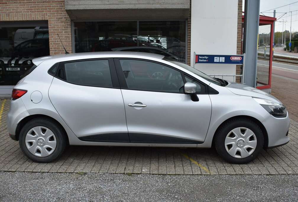 Renault Clio 1.2 16V Authentique