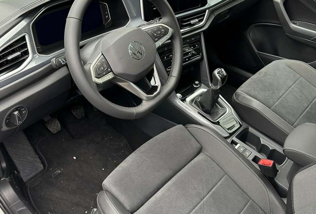 Volkswagen 1.0 TSI Style Business