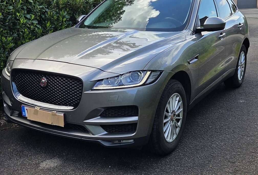 Jaguar F-Pace 2.0 D E-Performance Prestige