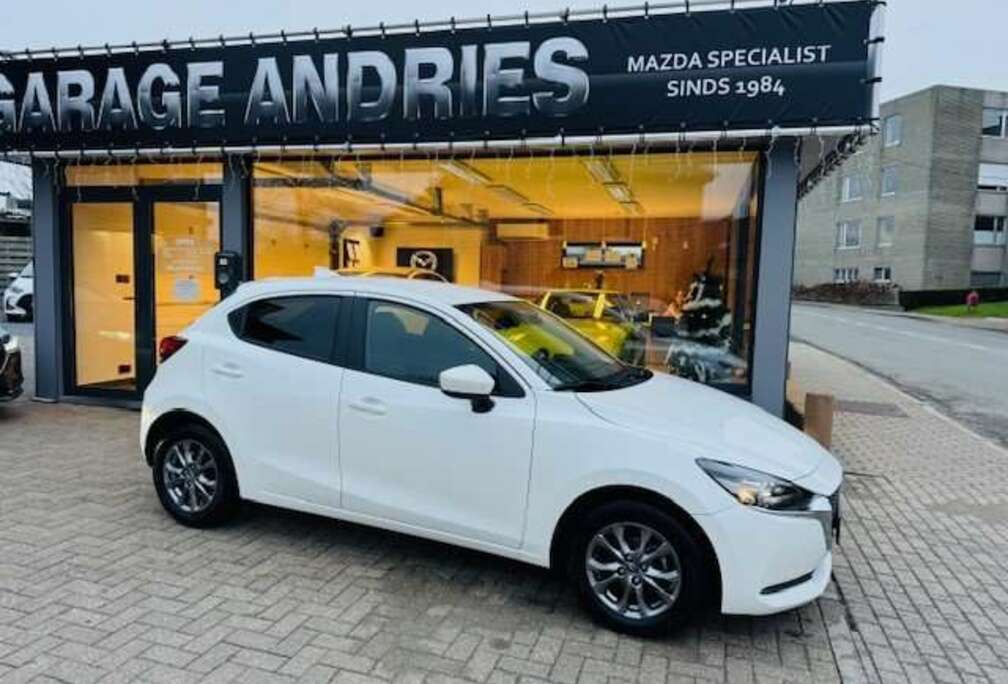 Mazda 1.5i Skyactiv-G MHEV Skydrive