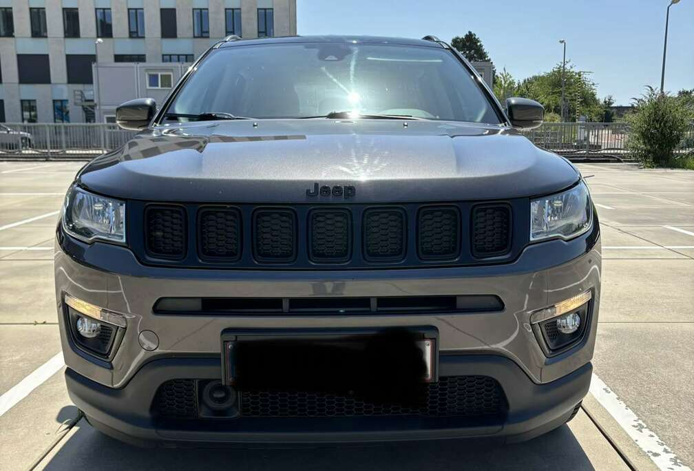 Jeep 1.4 Turbo 4x2 Night Eagle (EU6d)