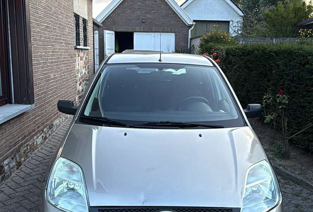 Ford 1.3 Trend