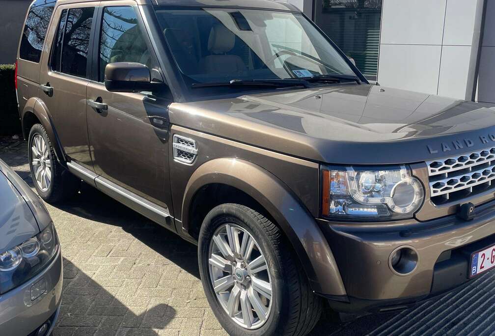 Land Rover Discovery 3.0 TdV6 HSE
