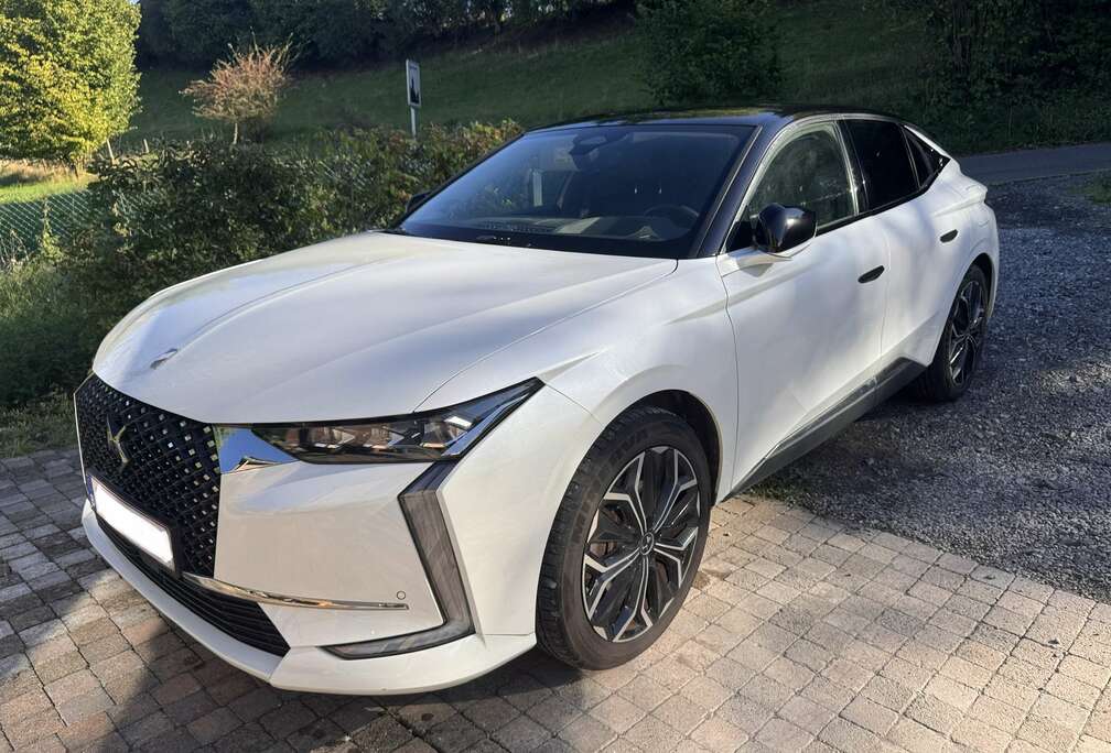 PHEV 1.6 E-TENSE Rivoli (165 kW)