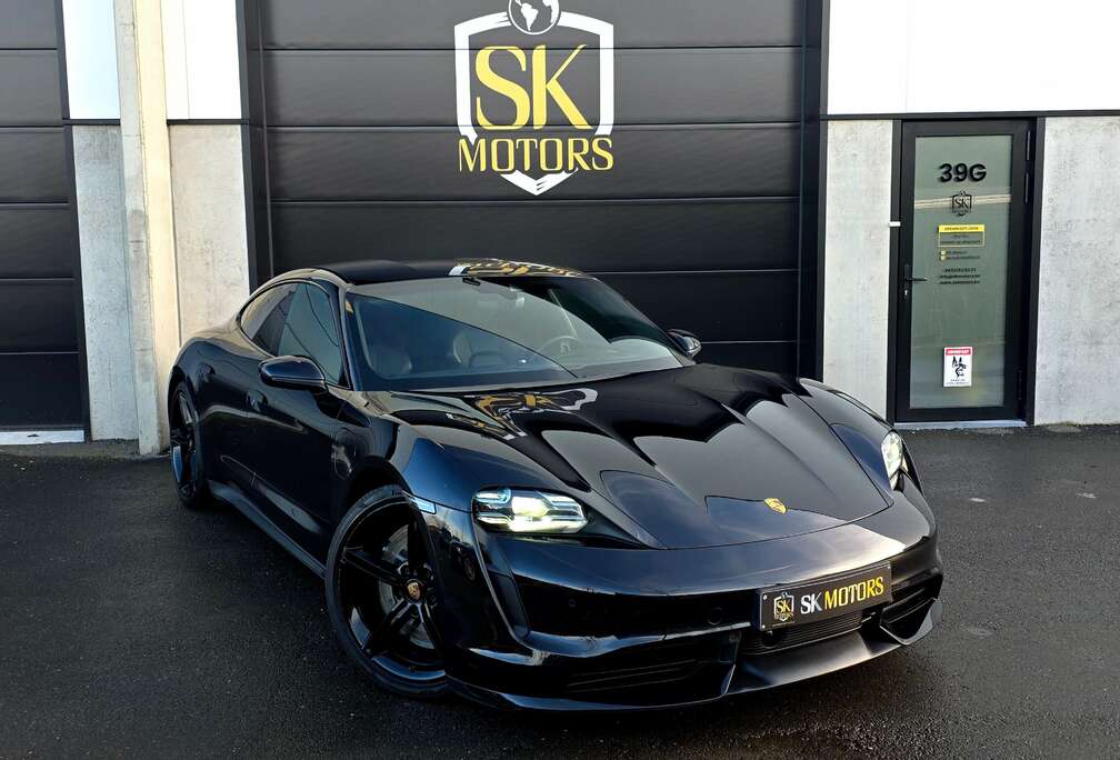 Porsche Turbo BTW 625PK Luchtvering Bose Matrix ACC 21\