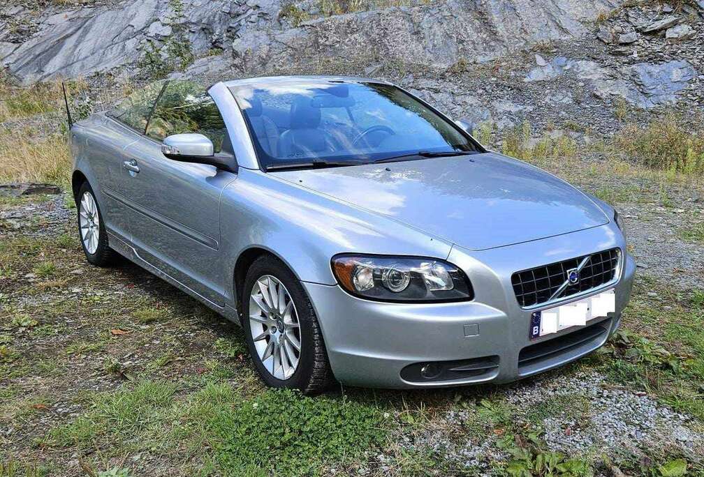 Volvo C70+Cabrio+2.0+Turbo+-+D+Momentum