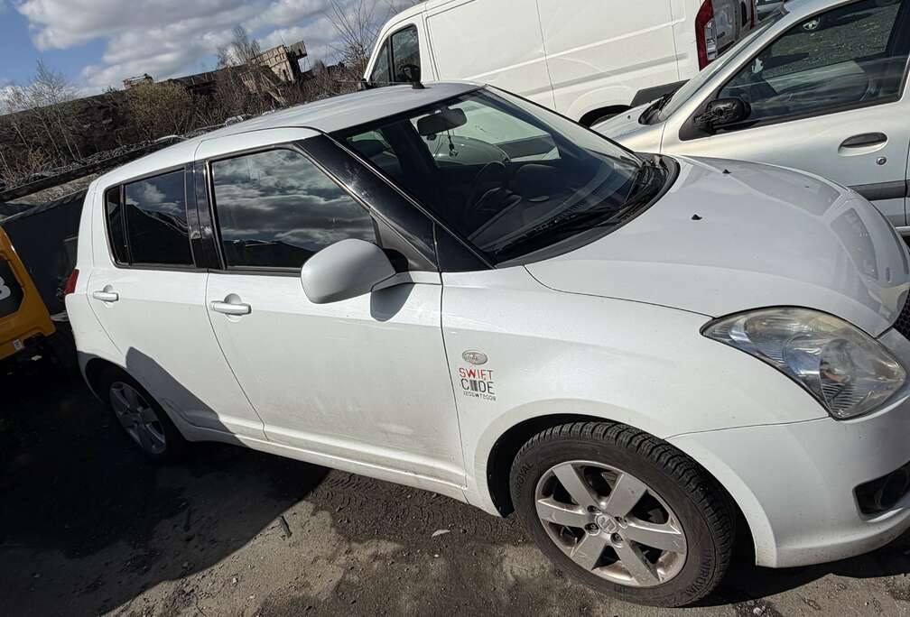 Suzuki 1.3i GL Airco