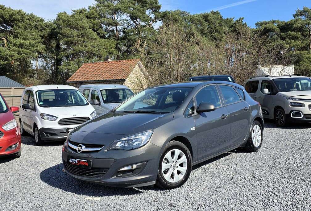 Opel Turbo Benzine Weinig KM ParkeerS Airco Navi 1STe E