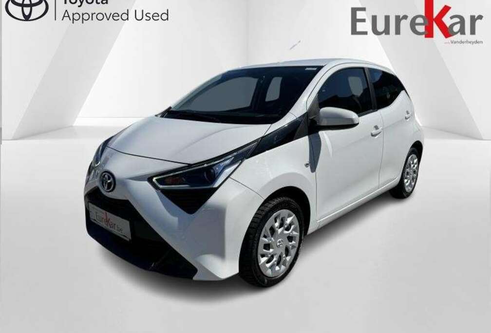 Toyota X-PLAY