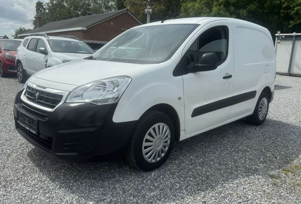 Peugeot 1.6i CLIM 3 PLACES-12 MOIS DE GARANTIE