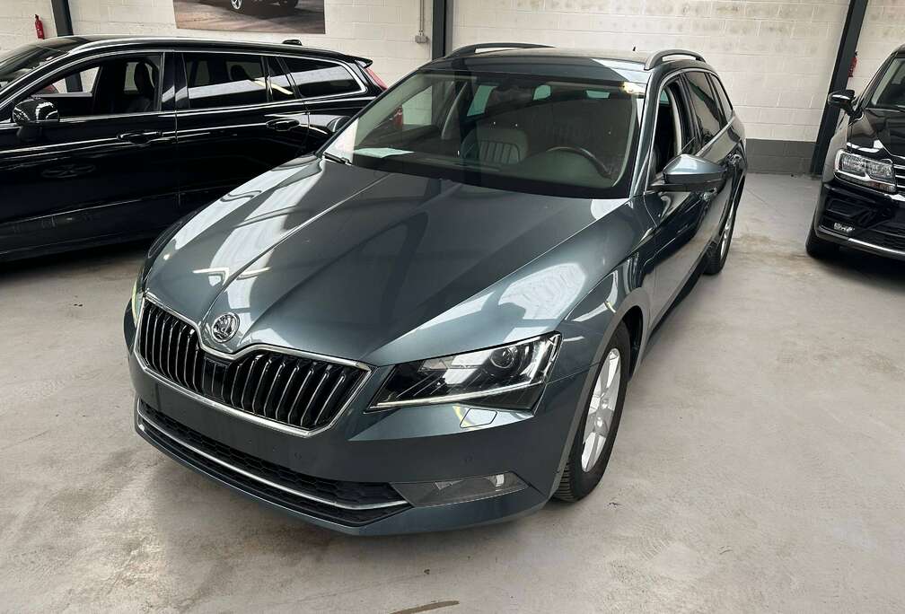 Skoda Superb SW 1.6 CR TDi Corporate Edition