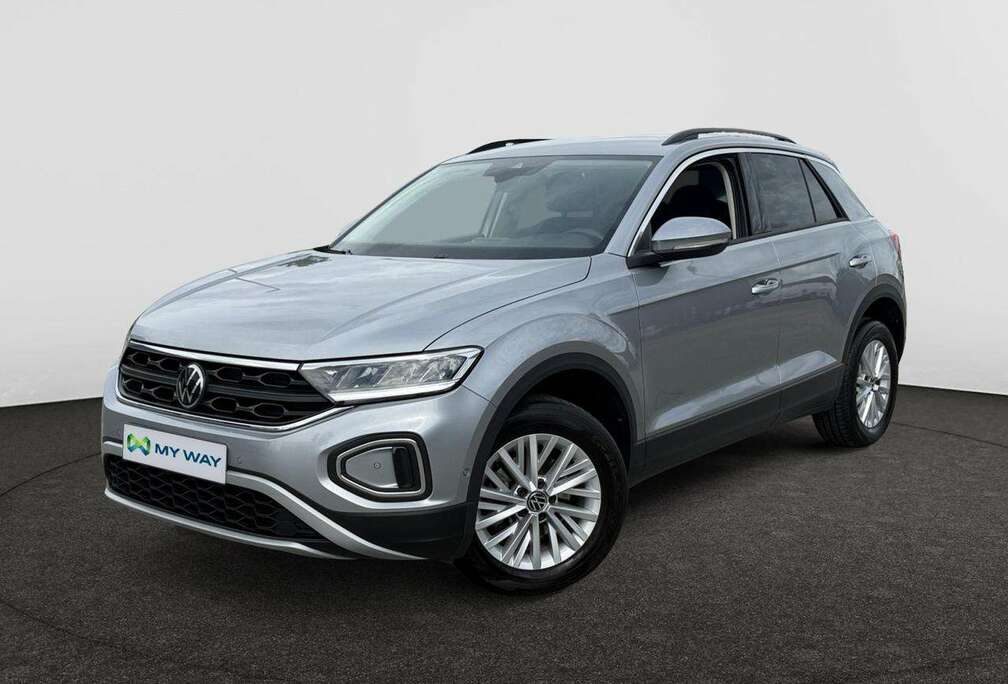 Volkswagen Life 1.5 TSI (150pk) AUTOMAAT /// Zetelverwarming Vooraan /// Adaptieven cruise control /// Android Auto & Appple carplay