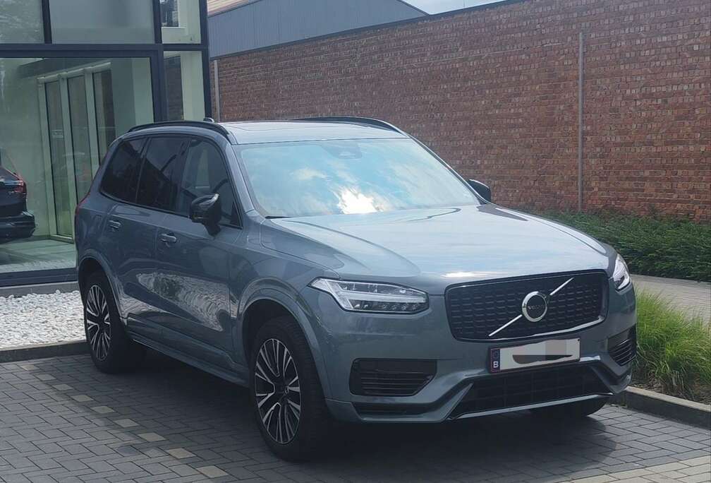 Volvo T8 AWD Recharge Ultimate Dark