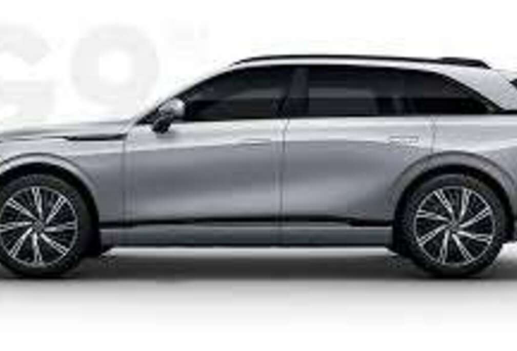 AWD Performance 98kwh New / Trekhaak / Premium