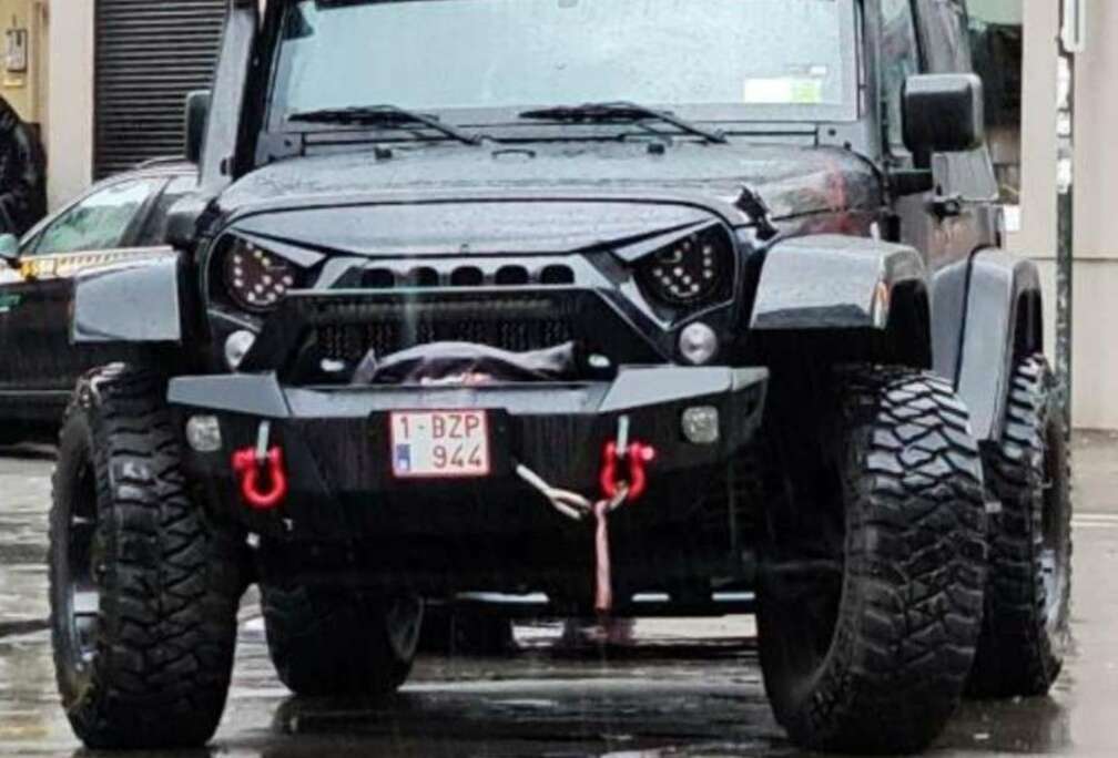 Jeep 3.6i V6 Sahara   camionnette