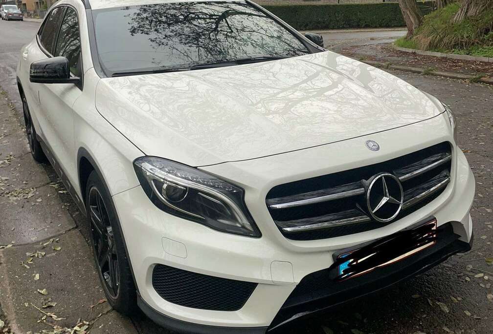 Mercedes-Benz GLA 180