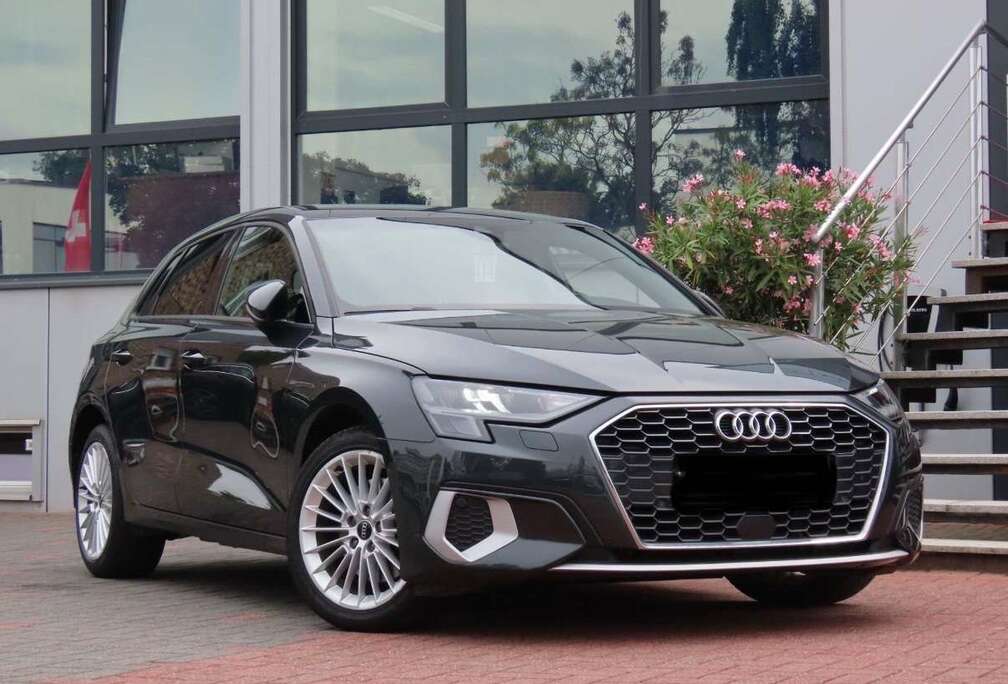 Audi A3 40 TFSIe Sportback S tronic advanced