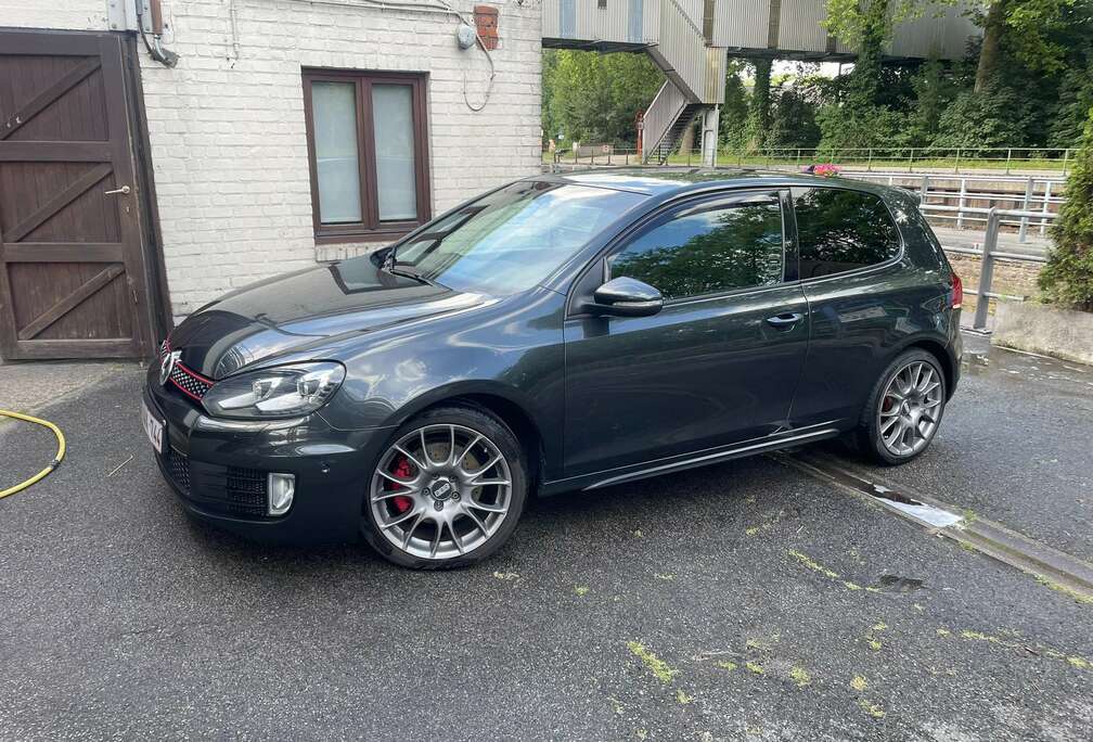 Volkswagen Golf+2.0+GTI+DSG