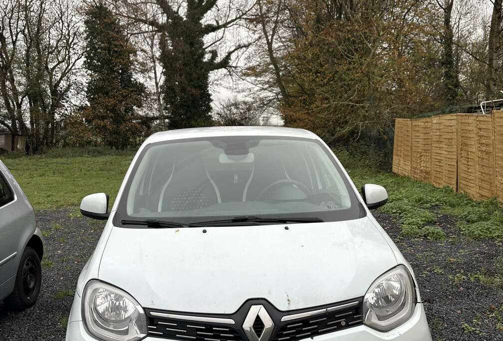 Renault 1.0i SCe Signature