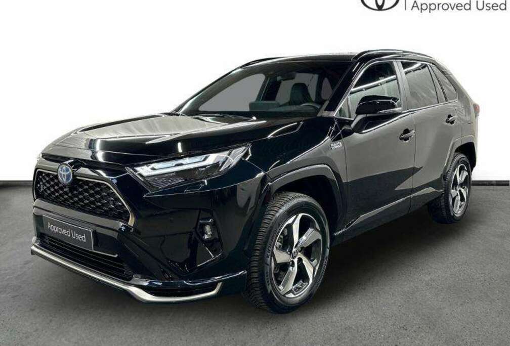 Toyota Premium Plus PHEV AWD