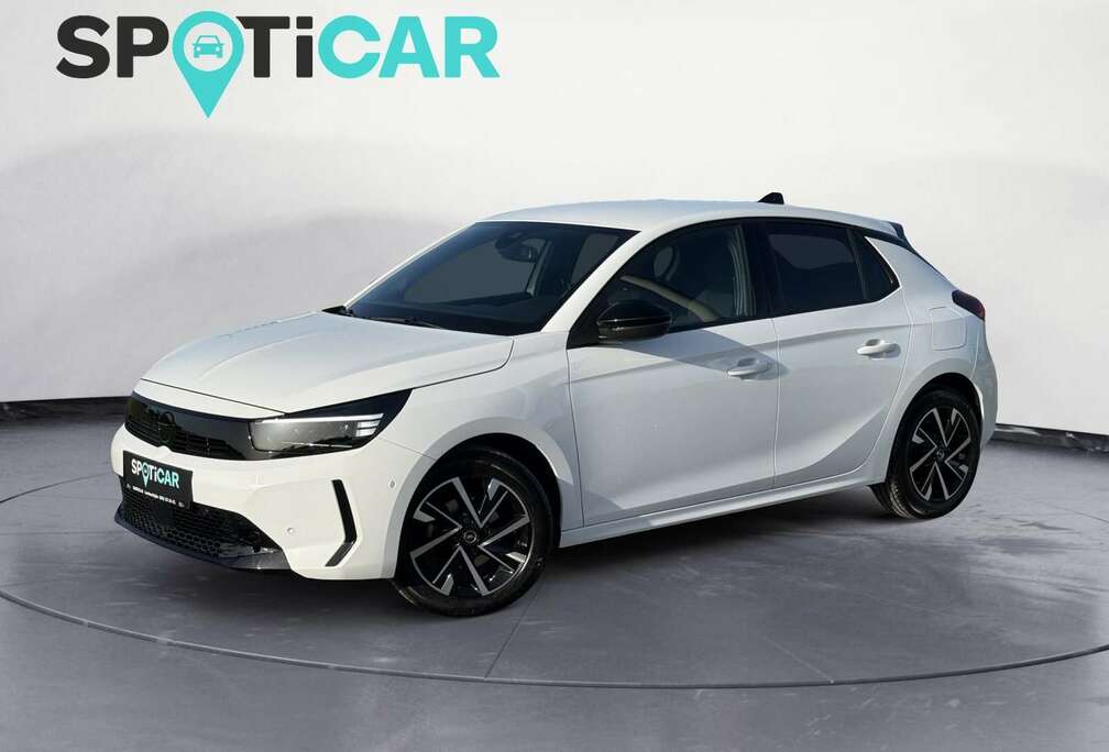 Opel GS-Line Navi-Camera-Dode hoek sensoren-Key Less-Automatische verwarming-Donkere ruiten-DAB