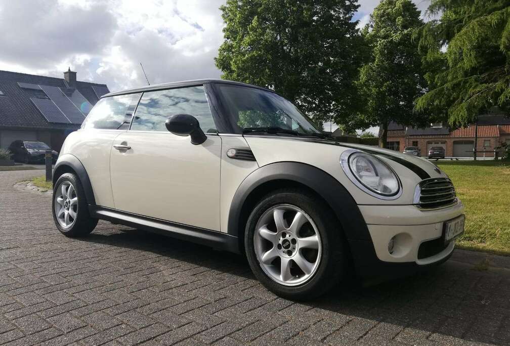 MINI Mini 1.6i Cooper