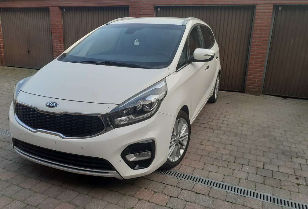 Kia 1.8i LS Luxe 6pl.