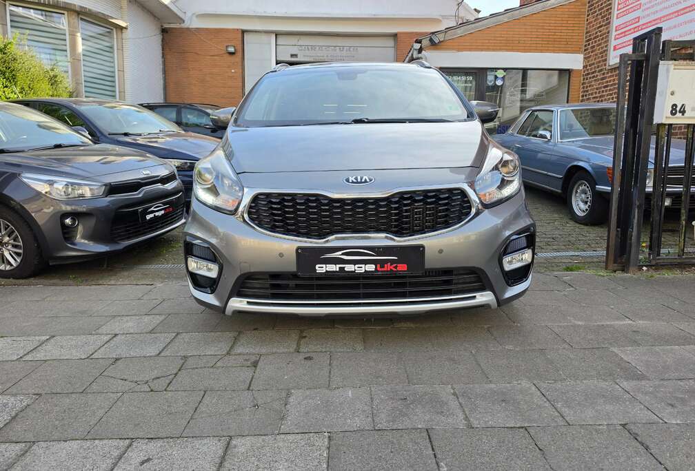 Kia Carens 1.7 CRDi Navi Edition DCT