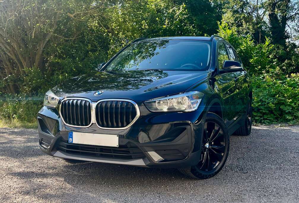 BMW X1 1.5iA sDrive18 / AUTO / CARPLAY / CAM / NAVI /