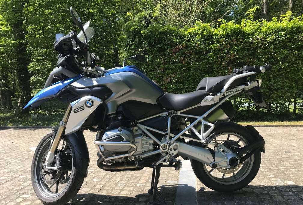 BMW COMPLETEMENT REVISEE