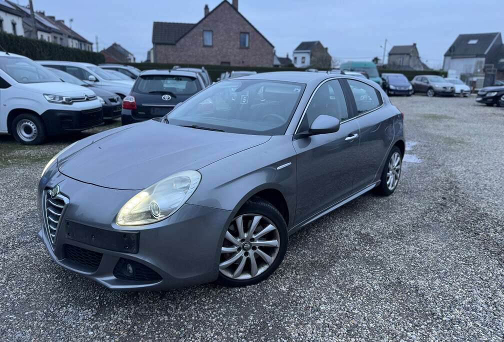 Alfa Romeo Giulietta 1.6 JTD M-Jet Progression Start