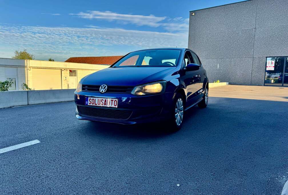 Volkswagen Polo 1.4i Trendline DSG7
