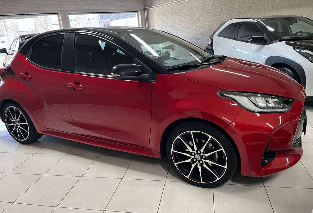 Toyota Yaris 1.5i Dual VVT-iE  GR
