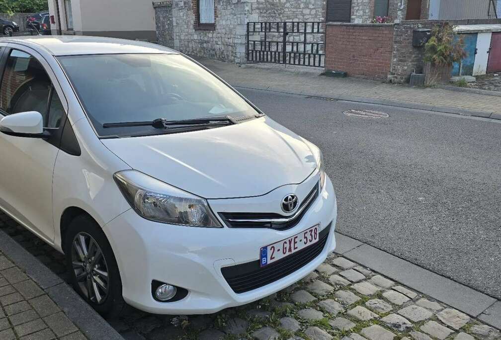 Toyota 1.0i VVT-i Dynamic