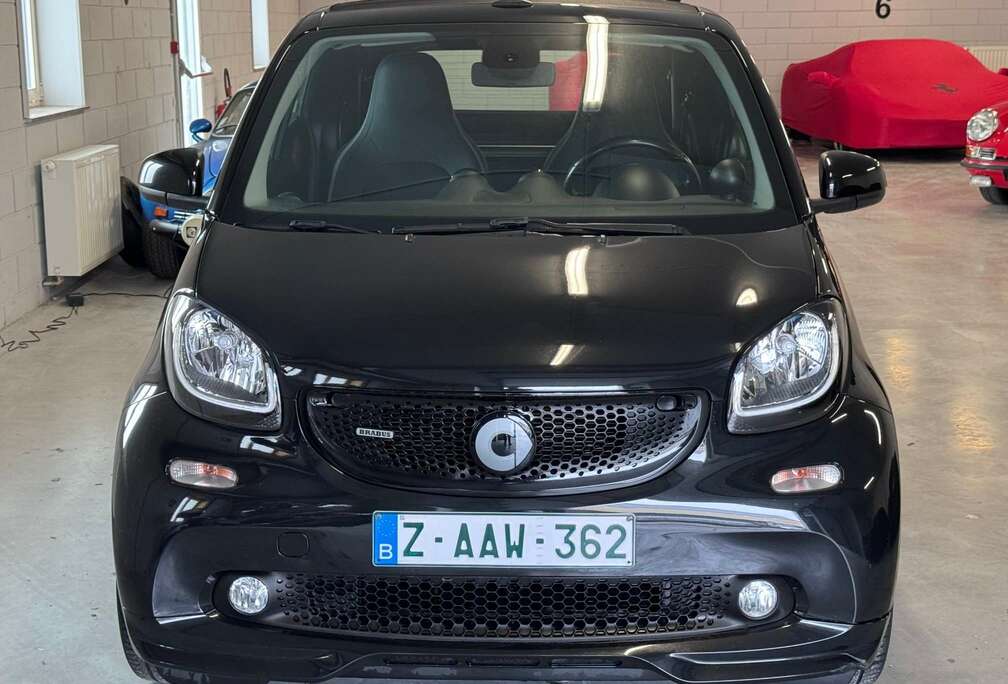 Smart Fortwo Cabrio Brabus Xclusive PURE BLACK EDITION