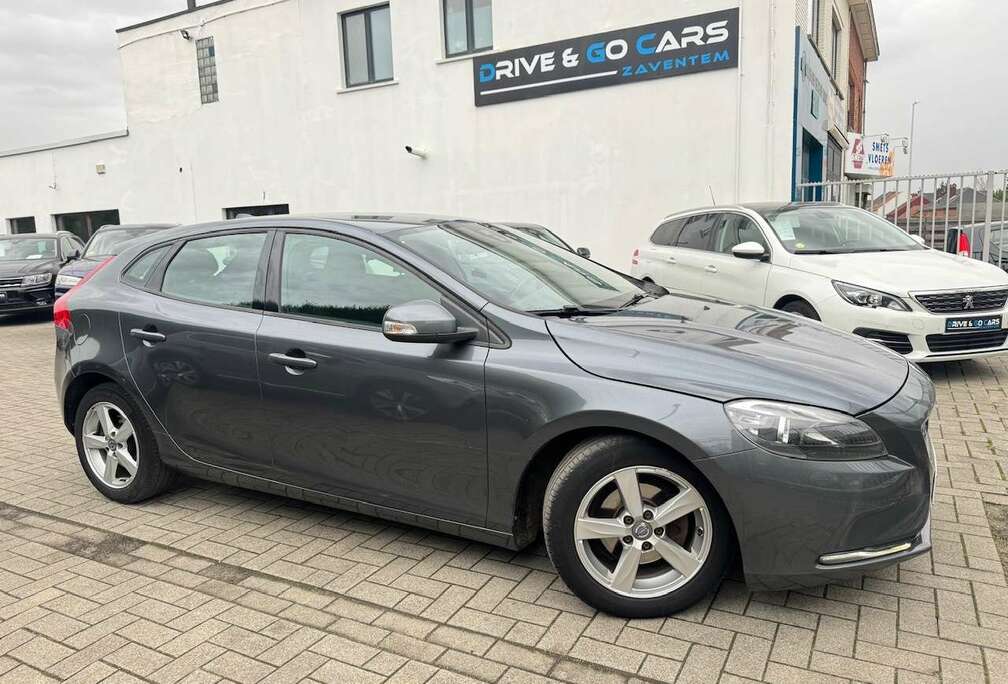 Volvo V40 D2 Momentum