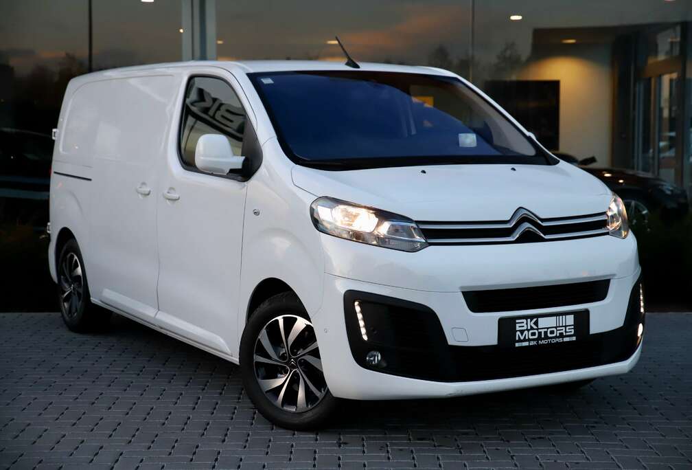 Citroen BlueHDi -TREKHAAK-CAMERA-CARPLAY-HEADUP-LANEASSIST