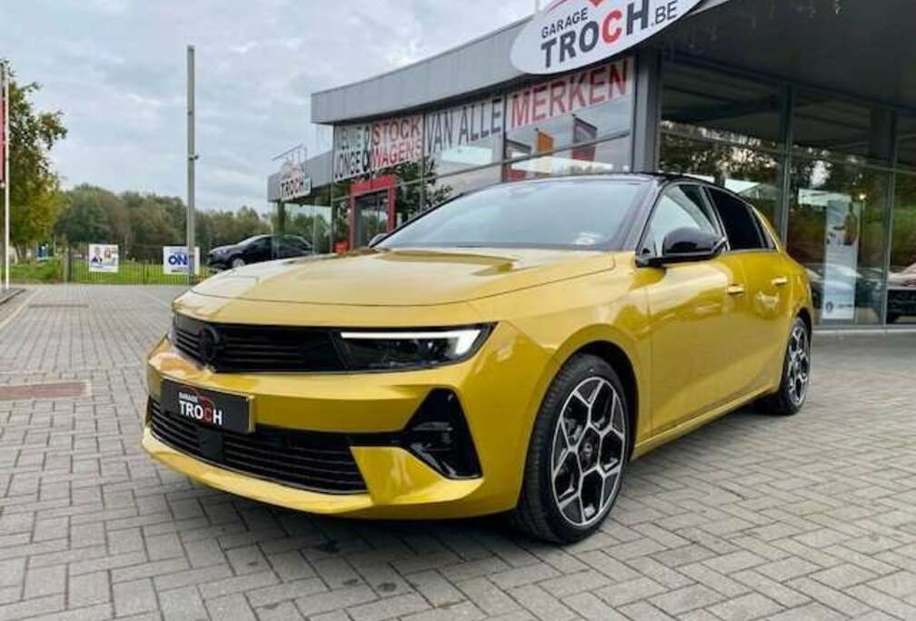 Opel 1.2 GS Turbo 130PK Alcantara/360 cam/Pano open dak