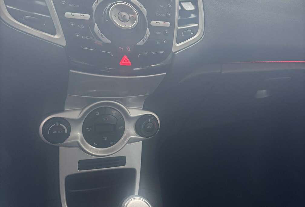 Ford Fiesta 1.6 TDCi Titanium DPF