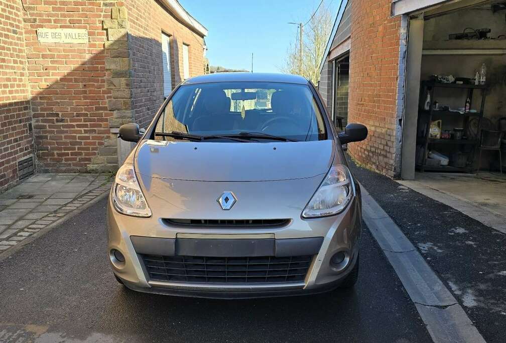 Renault 1er propriétaire carnet complet