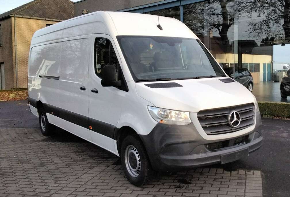 Mercedes-Benz 317 cdi  l3  h2
