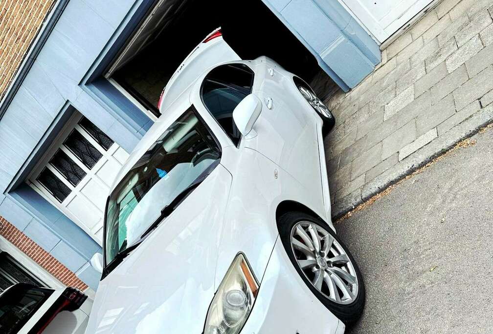 Lexus Aut. Luxury Line