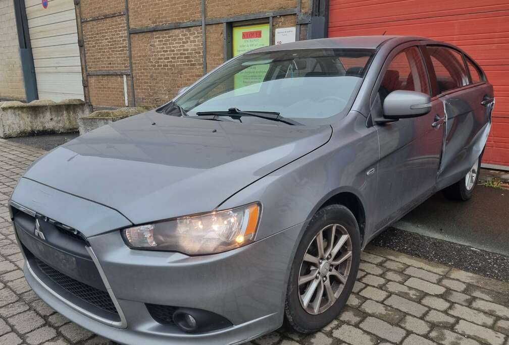 Mitsubishi Lancer 1.6i ClearTec Invite Start